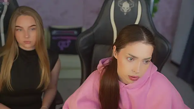 Kate054 online show from November 6, 2025, 7:45 am