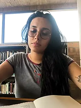 Annya-sweet online show from November 26, 2025, 4:18 pm