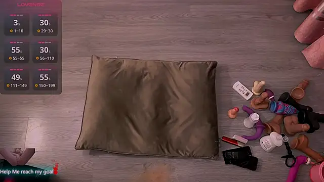 Snapshot of Redhead_Shark_new chatting on March 2, 2025, 10:23 pm Redhead Shark new online show from March 2, 2025, 10:23 pm