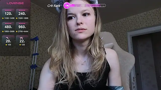 Snapshot of Nate__ chatting on February 3, 2025, 4:04 am Nate online show from February 3, 2025, 4:04 am