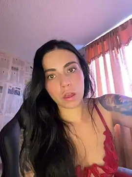 Snapshot of i_am_nina_ chatting on July 6, 2026, 8:55 pm i am nina online show from July 6, 2026, 8:55 pm