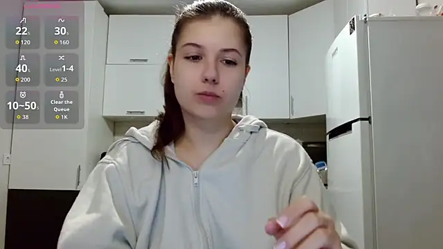 Snapshot of SayMeow_ chatting on May 13, 2026, 7:43 pm SayMeow online show from May 13, 2026, 7:43 pm