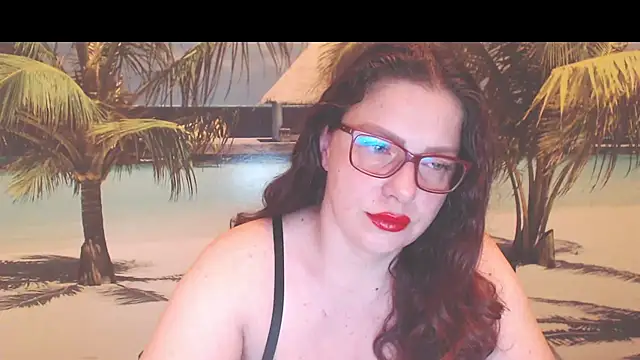 Snapshot of Queen__Natasha chatting on July 12, 2026, 10:10 pm Queen Natasha online show from July 12, 2026, 10:10 pm