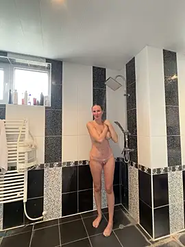 Snapshot of MaviePearl chatting on October 26, 2025, 11:54 am MaviePearl online show from October 26, 2025, 11:54 am