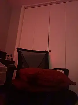 wishwashhy22 online show from March 5, 2026, 4:42 am