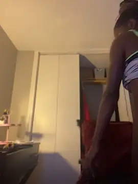 wishwashhy22 online show from April 17, 2026, 6:33 pm