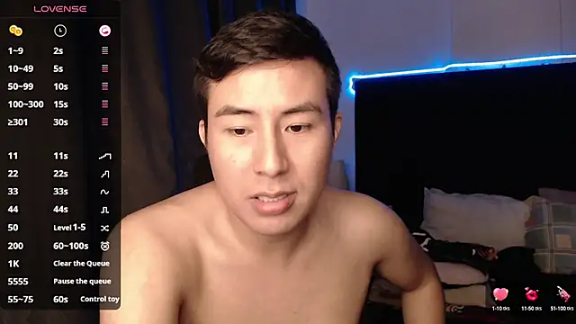 andrewmhilton  online show from September 11, 2025, 7:19 am