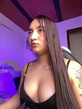 Snapshot of _Tammyy chatting on December 19, 2025, 12:40 pm Tammyy online show from December 19, 2025, 12:40 pm