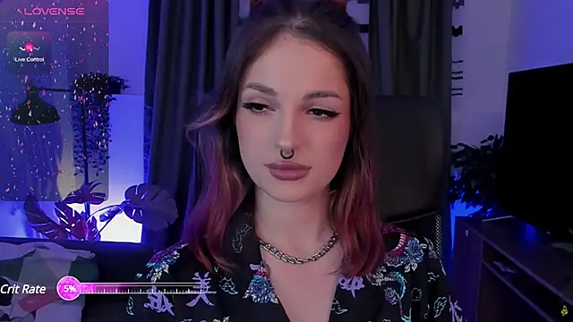 BratzieDarsie online show from March 10, 2025, 2:59 pm