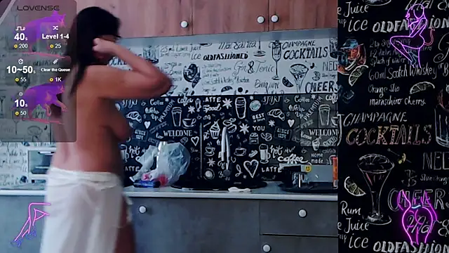 Celine Faer1 online show from April 14, 2026, 10:09 am