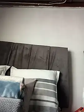 Snapshot of BLACK_BOTTOM03 chatting on January 14, 2026, 5:00 am BLACK BOTTOM03 online show from January 14, 2026, 5:00 am