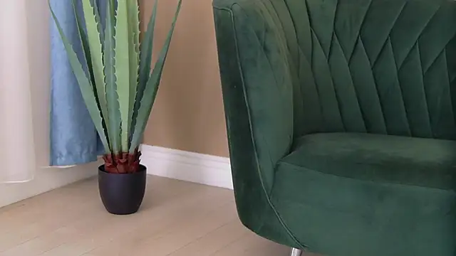 Snapshot of Bailey_Rush chatting on November 27, 2025, 5:24 pm Bailey Rush online show from November 27, 2025, 5:24 pm