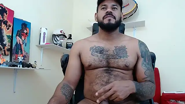 Snapshot of Damian64420 chatting on November 7, 2025, 3:33 am Damian64420 online show from November 7, 2025, 3:33 am