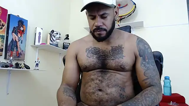 Snapshot of Damian64420 chatting on October 29, 2025, 3:16 am Damian64420 online show from October 29, 2025, 3:16 am