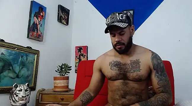 Snapshot of Damian64420 chatting on March 21, 2025, 5:56 pm Damian64420 online show from March 21, 2025, 5:56 pm