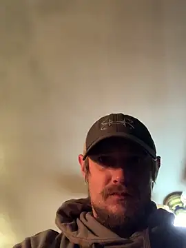 Snapshot of Midwestalpha chatting on February 2, 2026, 5:12 pm Midwestalpha online show from February 2, 2026, 5:12 pm