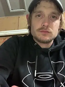 Snapshot of Midwestalpha chatting on February 21, 2026, 12:40 pm Midwestalpha online show from February 21, 2026, 12:40 pm