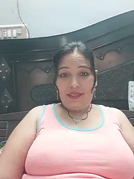 Poojabhabi101 online show from May 14, 2026, 6:32 am