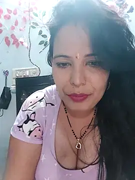 Snapshot of Poojabhabi101 chatting on October 22, 2025, 7:30 am Poojabhabi101 online show from October 22, 2025, 7:30 am