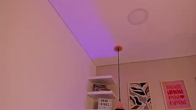 cute  cherry  online show from December 18, 2025, 8:12 pm