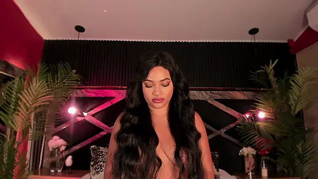 Snapshot of Aluna_sweet chatting on November 6, 2025, 8:46 pm Aluna sweet online show from November 6, 2025, 8:46 pm