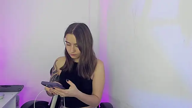 Snapshot of _alicerosse2 chatting on February 28, 2025, 11:45 pm alicerosse2 online show from February 28, 2025, 11:45 pm