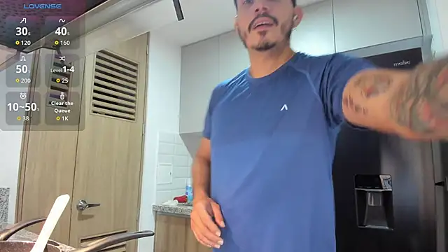 Snapshot of alejandro_stark chatting on September 24, 2025, 7:53 pm alejandro stark online show from September 24, 2025, 7:53 pm