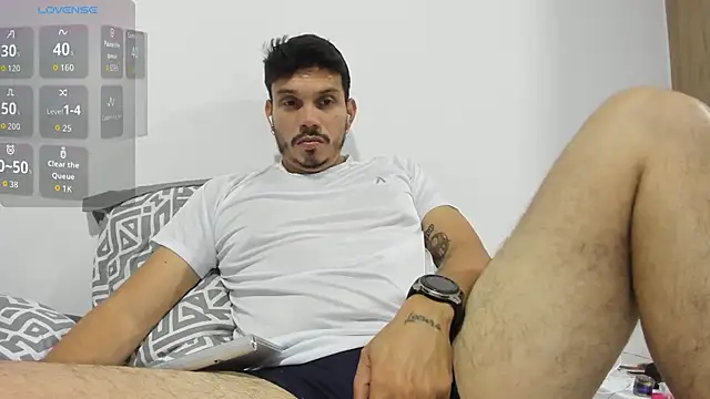 Snapshot of alejandro_stark chatting on September 19, 2025, 5:00 am alejandro stark online show from September 19, 2025, 5:00 am