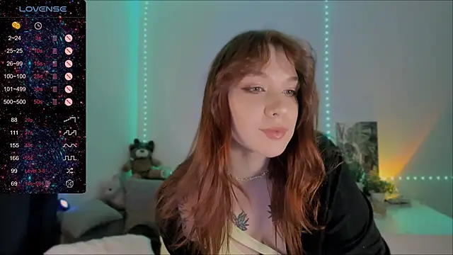 mia x love online show from March 9, 2025, 5:49 pm