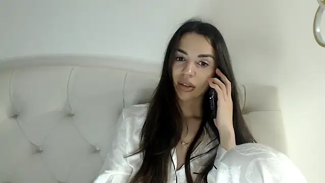 Mika Gold online show from February 18, 2026, 5:42 pm