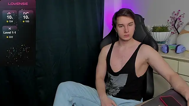 Vincent Strong online show from September 23, 2025, 2:13 pm