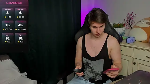 Vincent Strong online show from October 5, 2025, 8:05 am