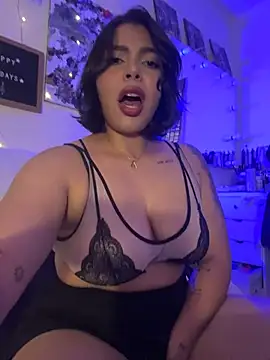 Snapshot of GigiiStone chatting on November 30, 2025, 6:52 pm GigiiStone online show from November 30, 2025, 6:52 pm