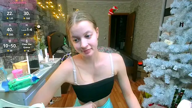 Snapshot of __Aphrodita__wow__ chatting on January 13, 2026, 12:31 pm Aphrodita wow online show from January 13, 2026, 12:31 pm