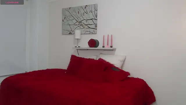 sofia perez    online show from March 24, 2026, 7:36 pm