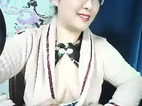 Snapshot of xiaorou-z chatting on February 23, 2025, 4:24 pm xiaorou-z online show from February 23, 2025, 4:24 pm