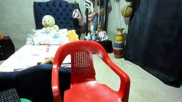 mature  bigboobs   online show from October 24, 2025, 4:17 pm