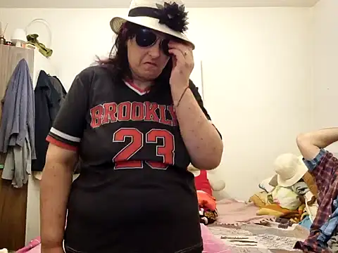 Snapshot of Samantha_Squirt@xh chatting on December 1, 2024, 10:37 pm Samantha Squirtxh online show from December 1, 2024, 10:37 pm
