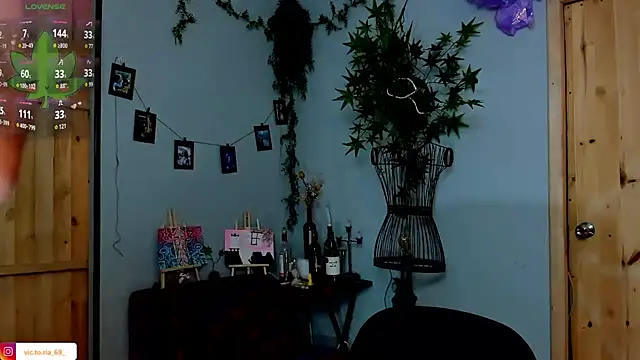 Snapshot of VickyJackson_ chatting on January 7, 2026, 6:02 pm VickyJackson online show from January 7, 2026, 6:02 pm