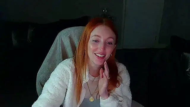 Snapshot of Red_firesquirt chatting on February 19, 2025, 3:16 pm Red firesquirt online show from February 19, 2025, 3:16 pm