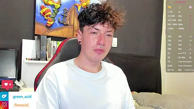 Green acid01 online show from April 27, 2026, 11:25 pm