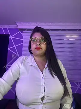 Snapshot of MiiaaJoness chatting on October 1, 2025, 3:05 pm MiiaaJoness online show from October 1, 2025, 3:05 pm