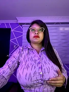 Snapshot of MiiaaJoness chatting on September 10, 2025, 2:38 pm MiiaaJoness online show from September 10, 2025, 2:38 pm