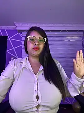 Snapshot of MiiaaJoness chatting on September 24, 2025, 3:07 pm MiiaaJoness online show from September 24, 2025, 3:07 pm