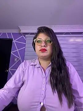 Snapshot of MiiaaJoness chatting on February 13, 2026, 3:01 pm MiiaaJoness online show from February 13, 2026, 3:01 pm