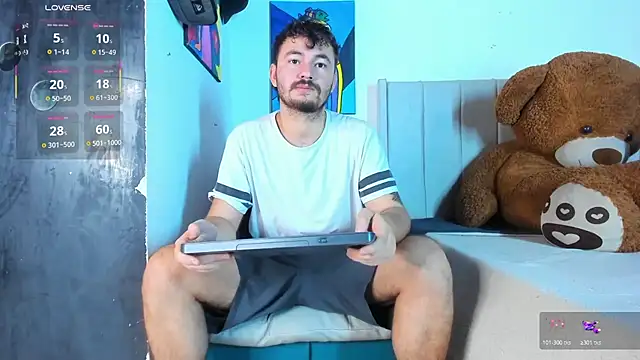 JacoLive online show from April 8, 2026, 6:31 pm