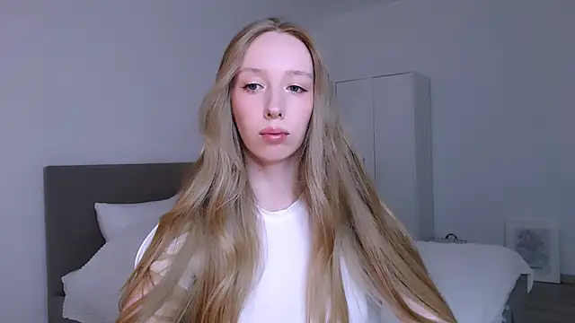 Luna insniity online show from March 6, 2026, 9:21 pm