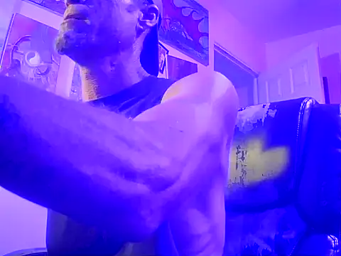 druetrue online show from September 27, 2025, 5:02 am