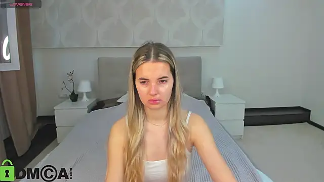 Snapshot of Donna_Evans chatting on May 2, 2026, 11:54 pm Donna Evans online show from May 2, 2026, 11:54 pm