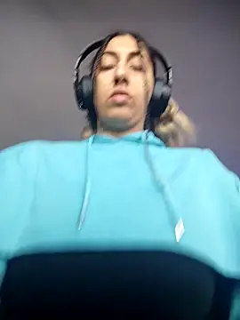 Hotasiansensation online show from October 15, 2025, 10:01 am